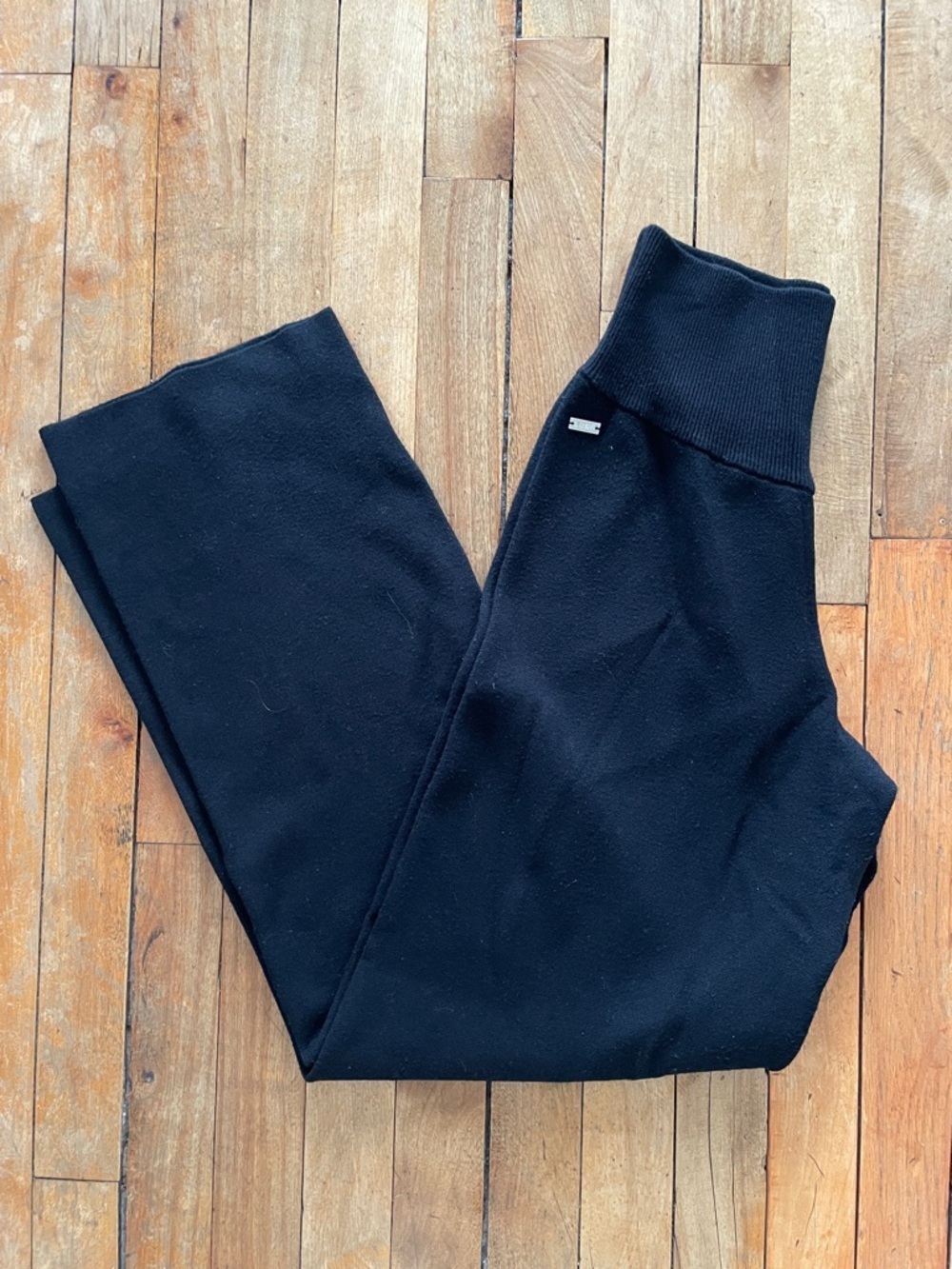 Lune Active OLLY high waisted knit pants-Medium